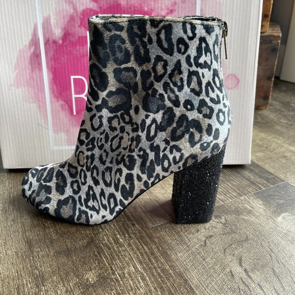 Not Rated NWB animal print velvet bootie with glitter heel size 8.5. - Picture 2 of 13